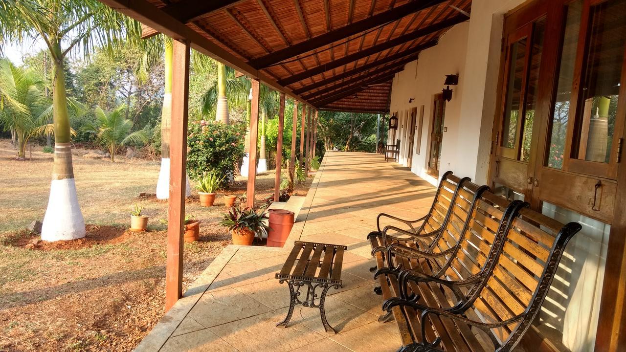 V Resorts Mahua Bagh Murud Nāndgaon Esterno foto