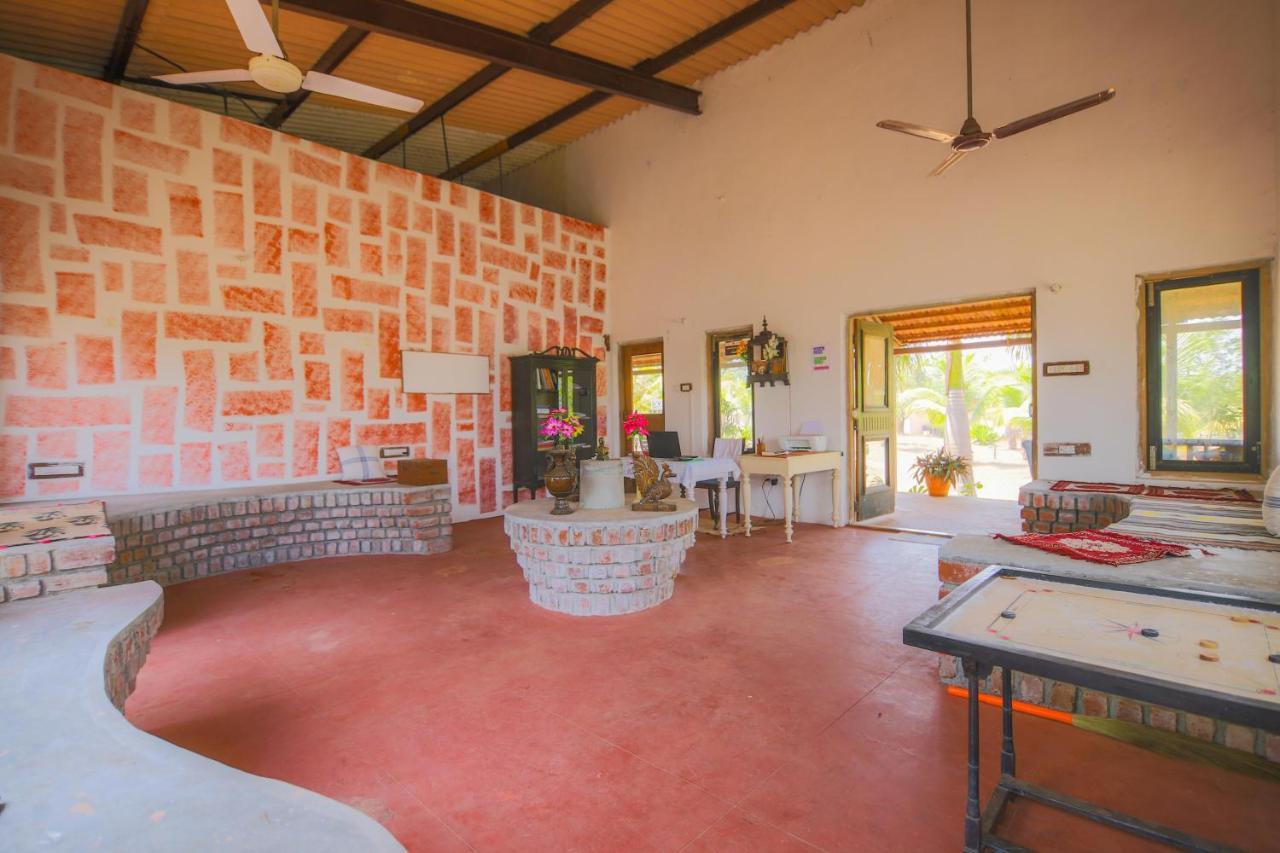 V Resorts Mahua Bagh Murud Nāndgaon Esterno foto