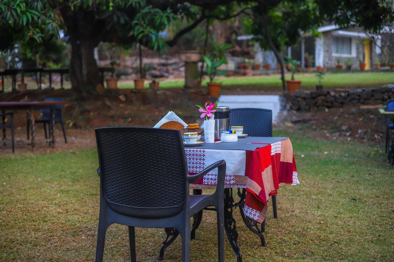 V Resorts Mahua Bagh Murud Nāndgaon Esterno foto