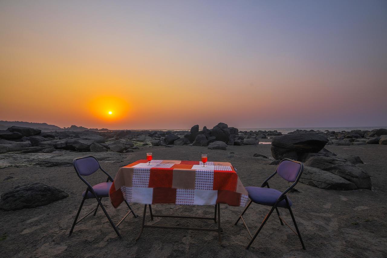 V Resorts Mahua Bagh Murud Nāndgaon Esterno foto