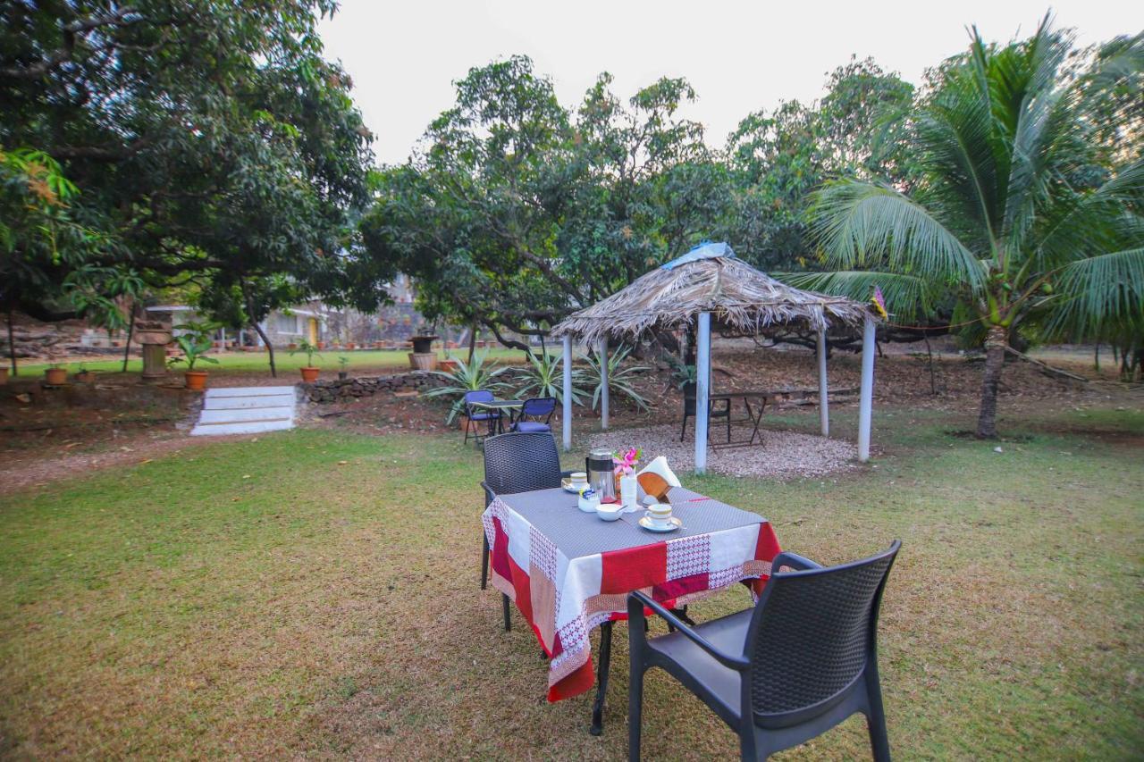 V Resorts Mahua Bagh Murud Nāndgaon Esterno foto