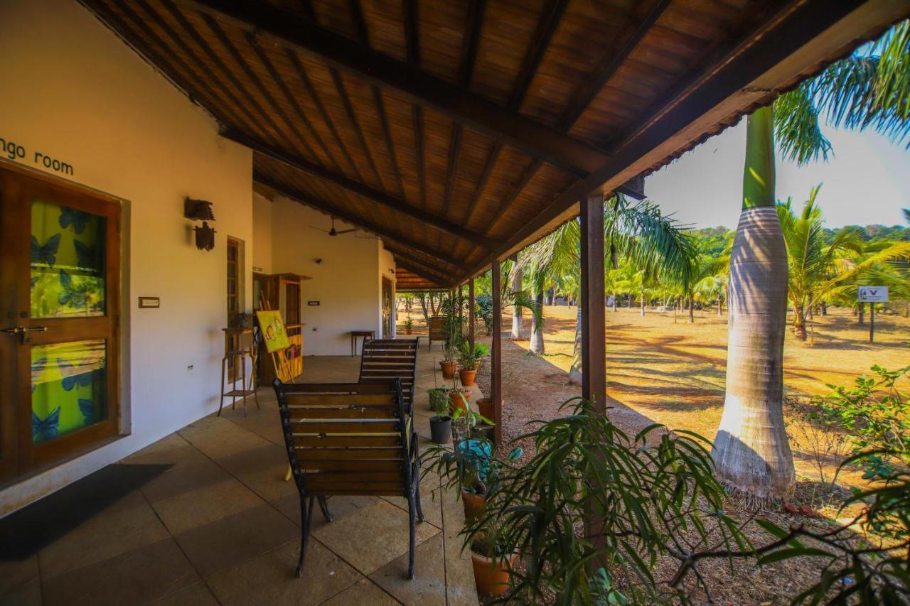 V Resorts Mahua Bagh Murud Nāndgaon Esterno foto