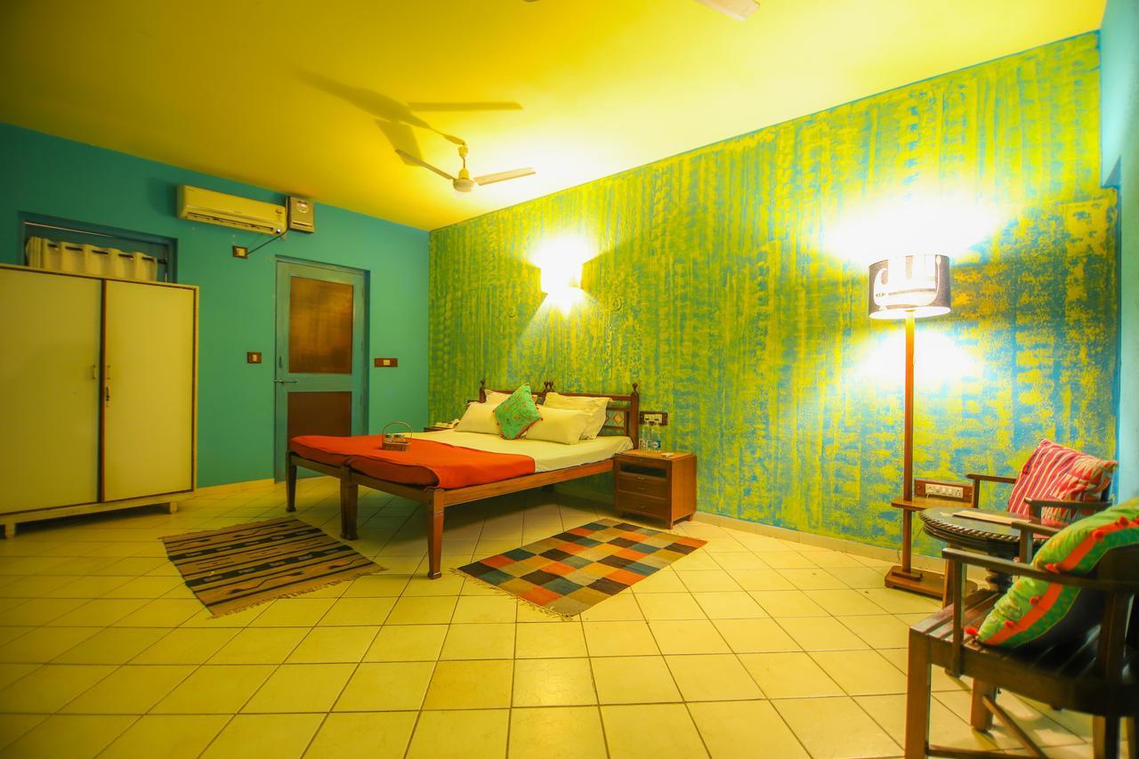 V Resorts Mahua Bagh Murud Nāndgaon Esterno foto