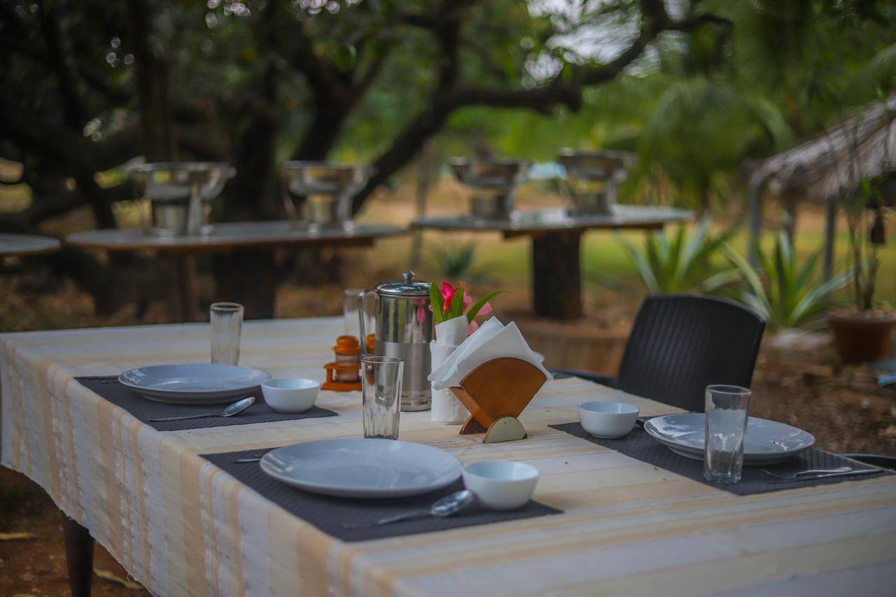 V Resorts Mahua Bagh Murud Nāndgaon Esterno foto