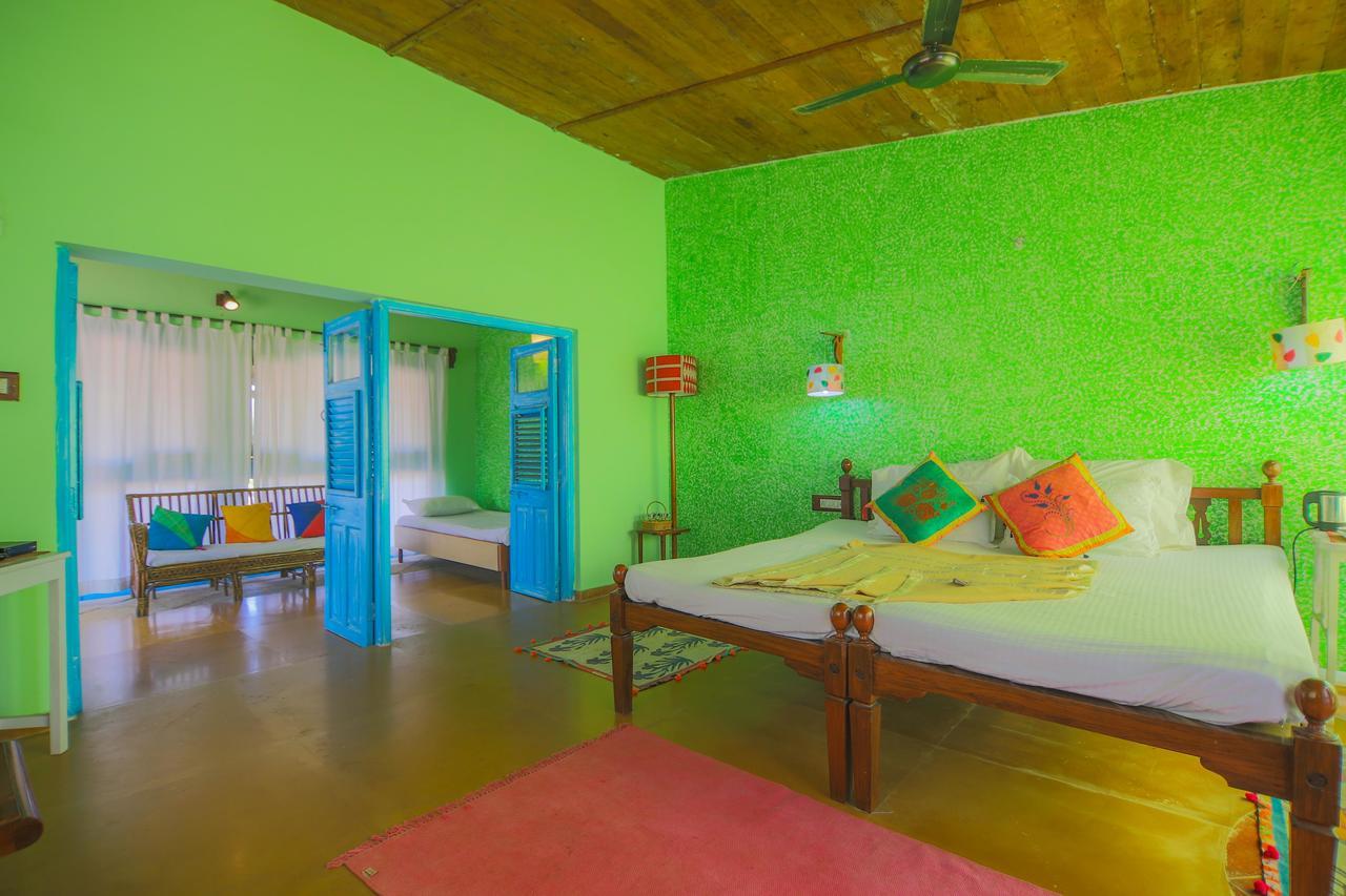 V Resorts Mahua Bagh Murud Nāndgaon Esterno foto