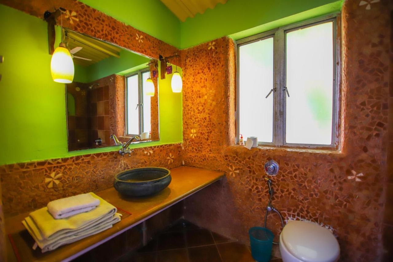 V Resorts Mahua Bagh Murud Nāndgaon Esterno foto